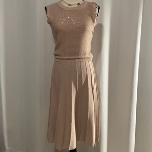 Vintage Oscar dela Renta Rose colored dress.